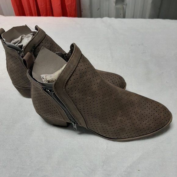 Ladies shoes - Picture 4 of 8